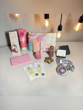 🩷TRULY,EOS,LANEIGE, GLOW RECIPE & MORE🩷14-PC Beauty Bundle/NIP